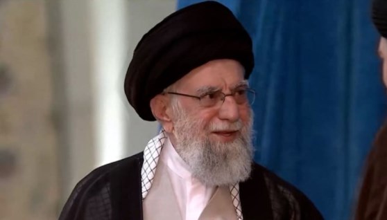  المرشد الأعلى الإيراني علي خامنئي