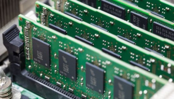 الرقائق الإلكترونية