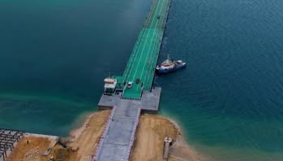 قناة السويس