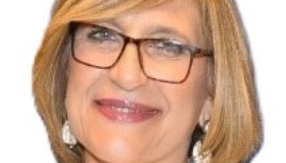 النائبة الدكتورة هبة شاروبيم 