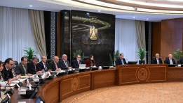 رئيس الوزراء خلال استعراض الموقف التنفيذي والمالي للمرحلة الأولى من المبادرة الرئاسية "حياة كريمة"