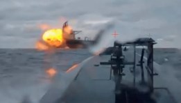  ناقلة النفط (SKYLIGHT) 