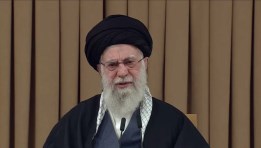 المرشد الأعلى الراحل خامنئي