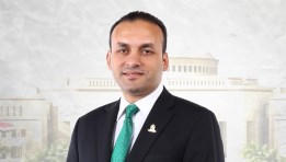 النائب عمرو فهمي