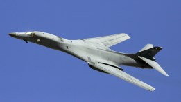  قاذفات بي1 الأمريكية