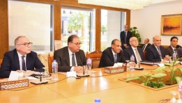 جانب من اجتماع وزير الخارجية والاتصالات