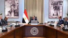 جانب من اجتماع رئيس الوزراء لمتابعة إجراءات ترشيد استهلاك المواد البترولية والكهرباء