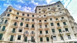 الشقق المغلقة