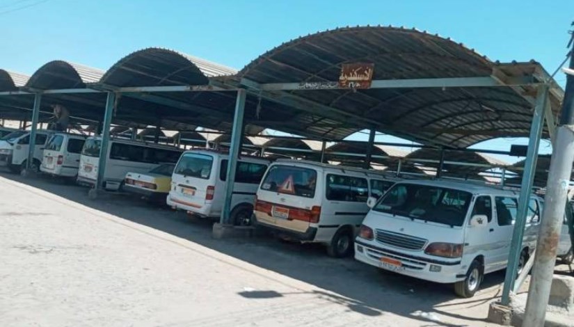 موقف سيارات 