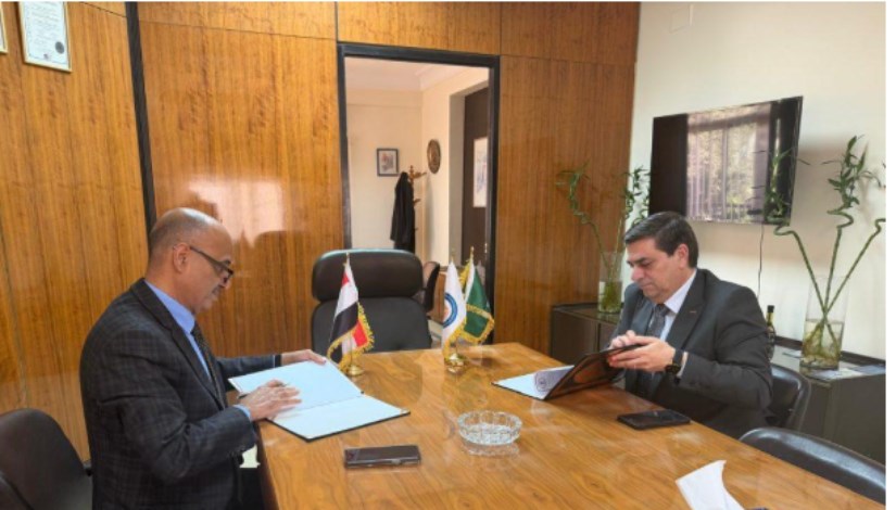 جانب من توقيع بروتوكول تعاون بين «أكبا» و«القاهرة لتكرير البترول» 