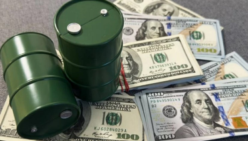 نفط ودولار- تعبيرية