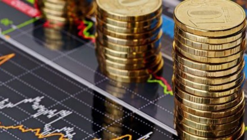 المستثمرون يهربون إلى النقد مع تصاعد الصراع