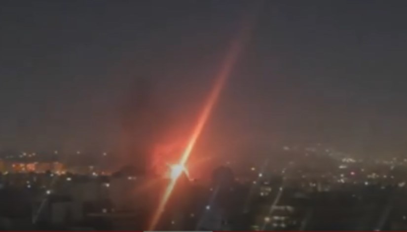 انفجارين قرب مقر هيئة الإذاعة والتلفزيون الإيرانية