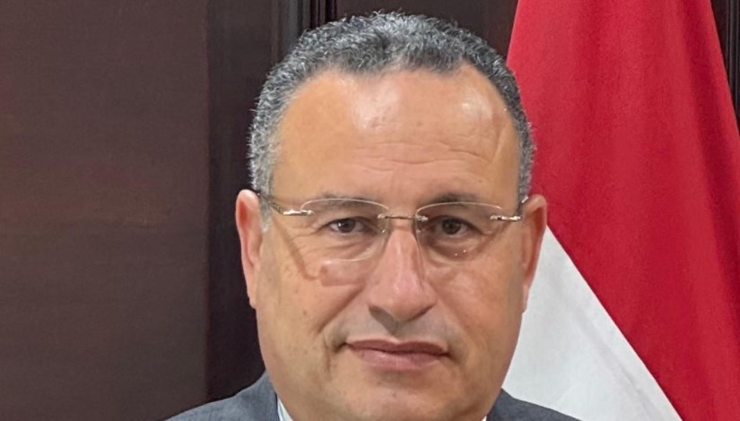 الدكتور عبدالعزيز قنصوة