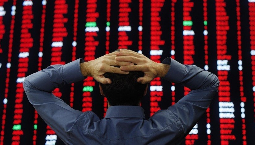 انهيار مالي