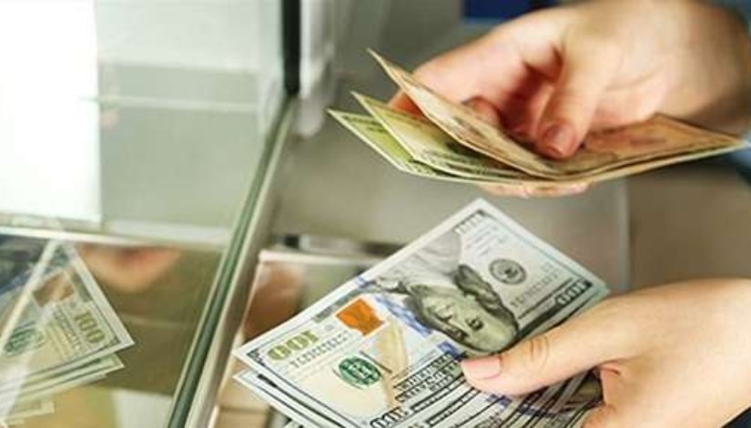  الودائـع والائتمان المصرفي