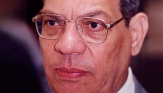 إسماعيل حسن