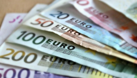 سعر اليورو اليوم 