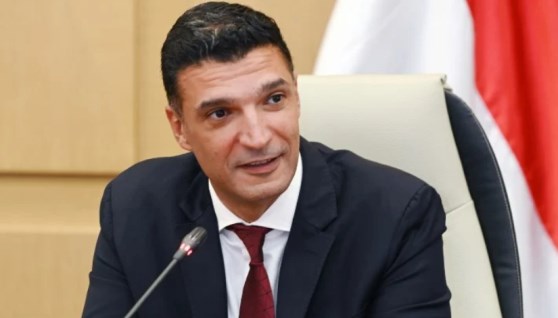 المهندس خالد هاشم، وزير الصناعة 