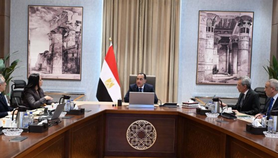 جانب من اجتماع مجلس الوزراء 