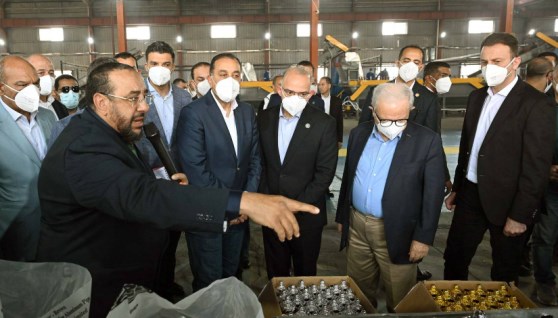  رئيس الوزراء يفتتح مصنع جرين ريسايكل