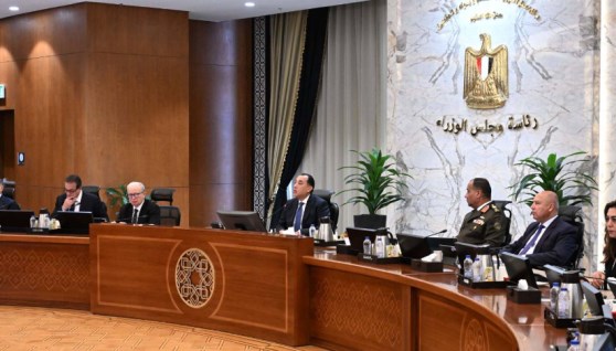 خلال اجتماع رئيس مجلس الورزاء 