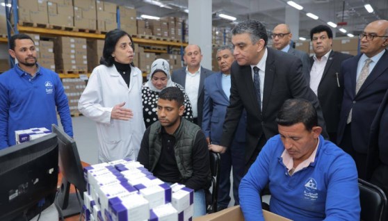 خلال تفقد الدكتور هشام ستيت عدد من الصيدليات ومخازن الهيئة