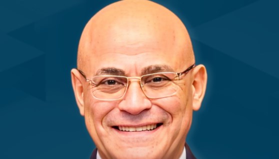 د. ماجد عبد العظيم- أستاذ الاقتصاد وخبير الاستثمار العقاري