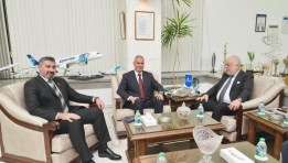 الطيار أحمد عادل، رئيس الشركة القابضة لمصر للطيران