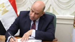 وزير العمل 