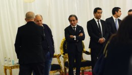  رجل الأعمال أحمد عز