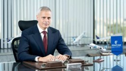 لطيار أحمد عادل رئيس الشركة القابضة لمصر للطيران