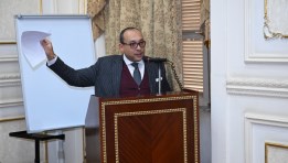 النائب أكمل فاروق