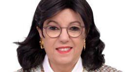 نيفين الطاهري