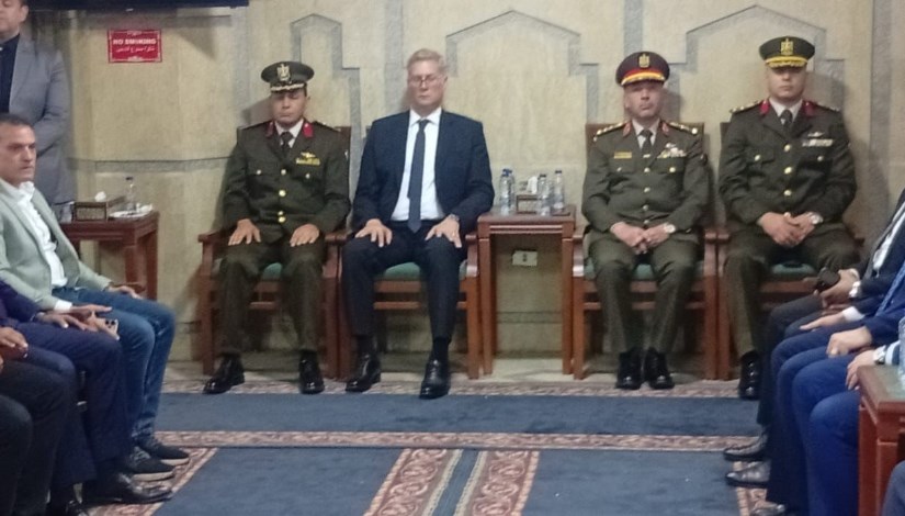 وزير البترول في عزاء الشهيد المهندس حسام صادق