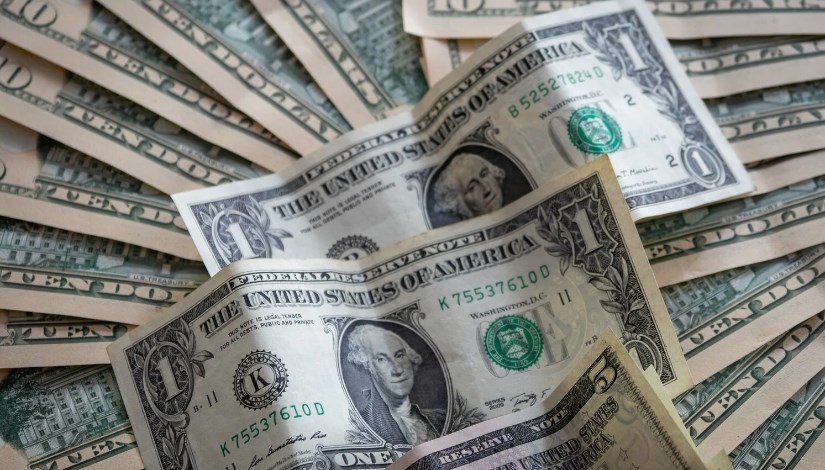 سعر الدولار 