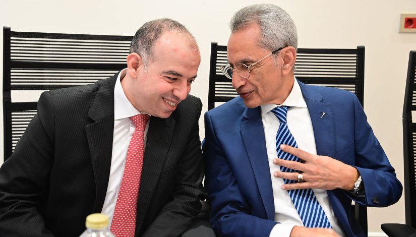 الحكومة والنواب