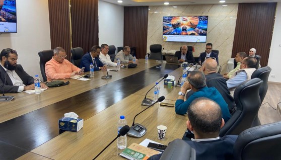 جانب من الندوة التي نظمتها غرفة صناعة الطباعة