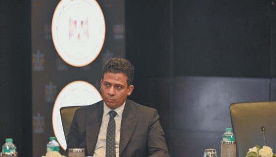 المستشار علي عزب مساعد وزير الاستثمار للشئون التشريعية والقانونية