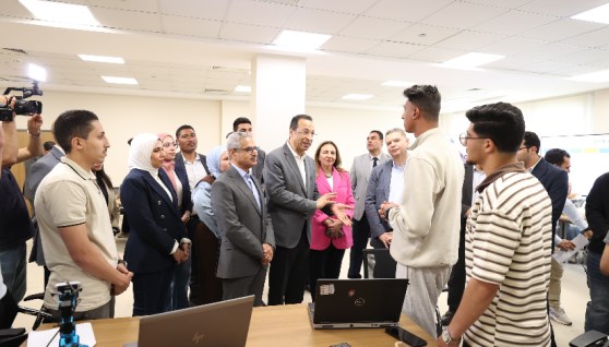 المهندس رأفت هندي وزير الاتصالات وتكنولوجيا المعلومات