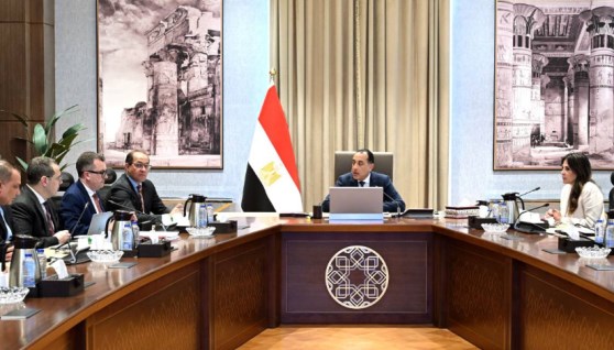 اجتماع رئيس مجلس الوزراء