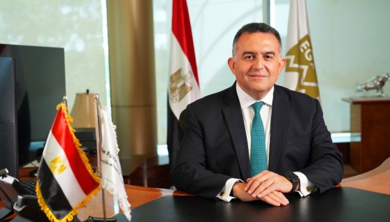 عمر رضوان رئيس البورصة المصرية 