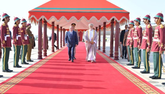 الرئيس عبد الفتاح السيسي مع السلطان هيثم بن طارق