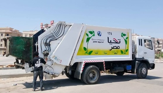 جانب من حملات النظافة بمدينة الشروق