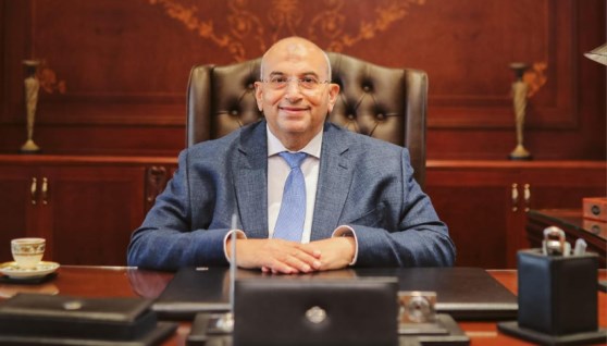 النائب أشرف عبد الغني 