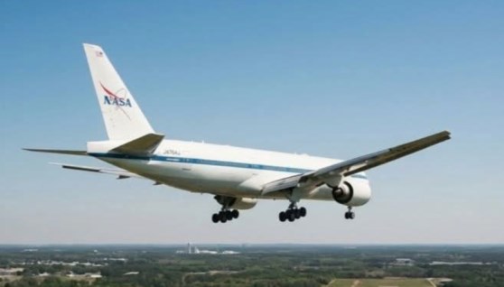 طائرة  Boeing 777-200ER