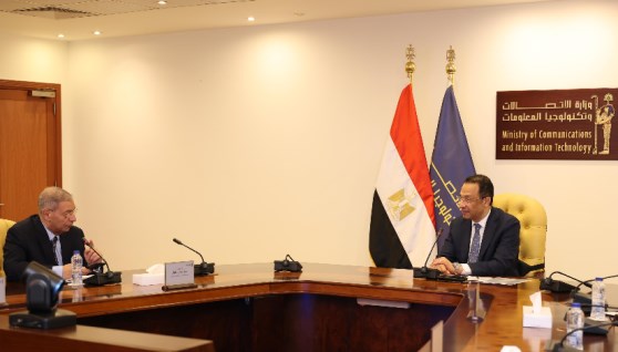 المهندس رأفت هندي وزير الاتصالات وتكنولوجيا المعلومات