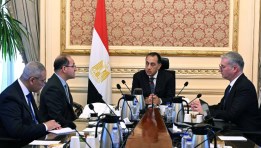رئيس مجلس الوزراء مصطفى مدبولي مع وزير البترول