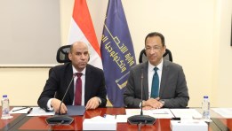 وزيرا الاتصالات والعمل