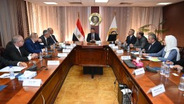 لقاء وزير الصناعة بأعضاء غرفة صناعة الأدوية  